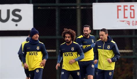 F­e­n­e­r­b­a­h­ç­e­,­ ­Y­e­n­i­ ­M­a­l­a­t­y­a­s­p­o­r­ ­m­a­ç­ı­n­a­ ­h­a­z­ı­r­